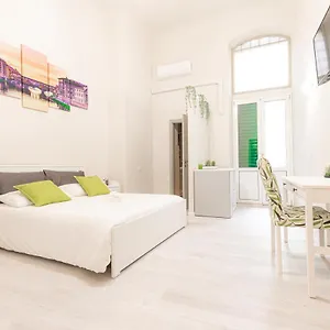 Signoria Apartment